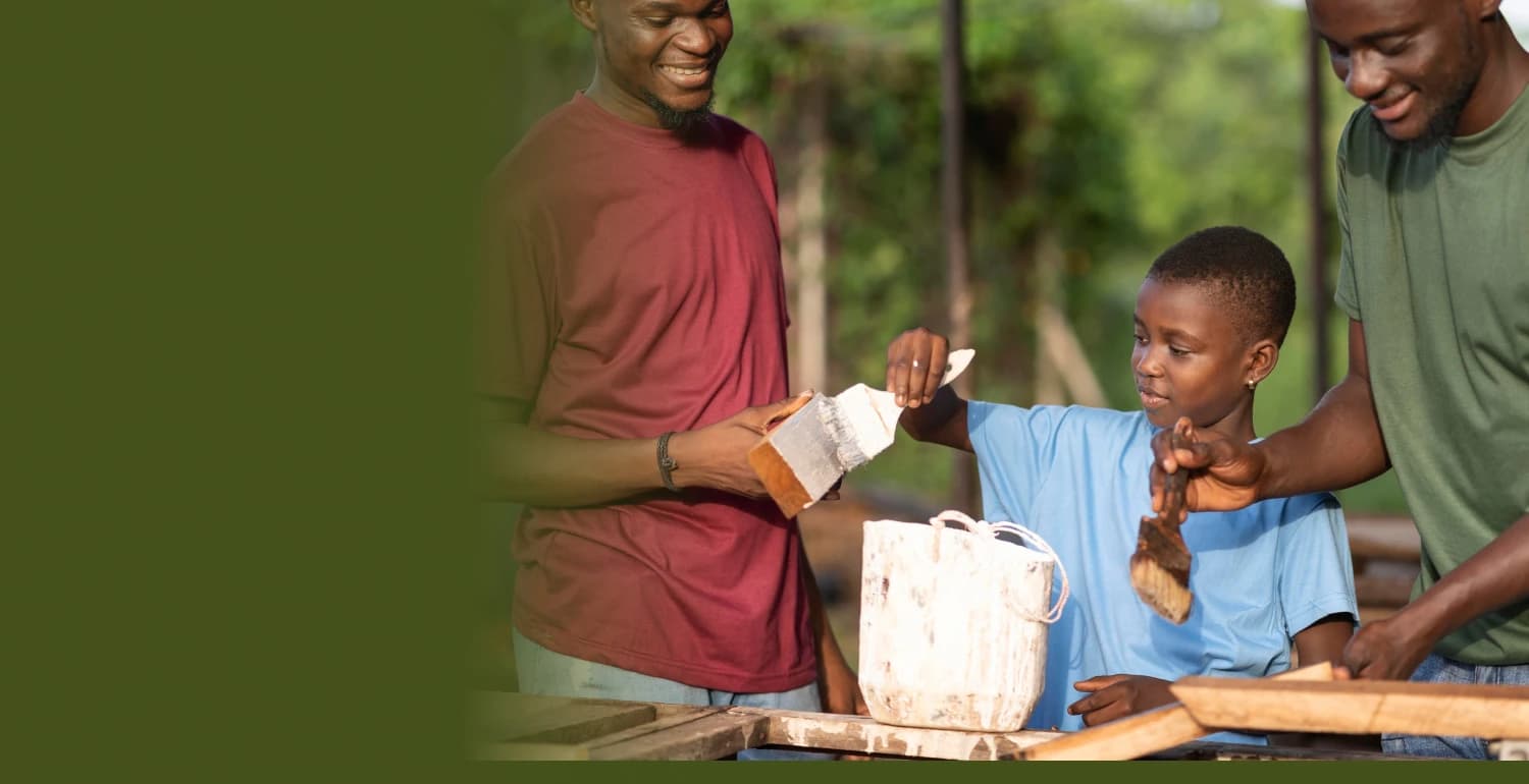 Pessoas voluntariando
